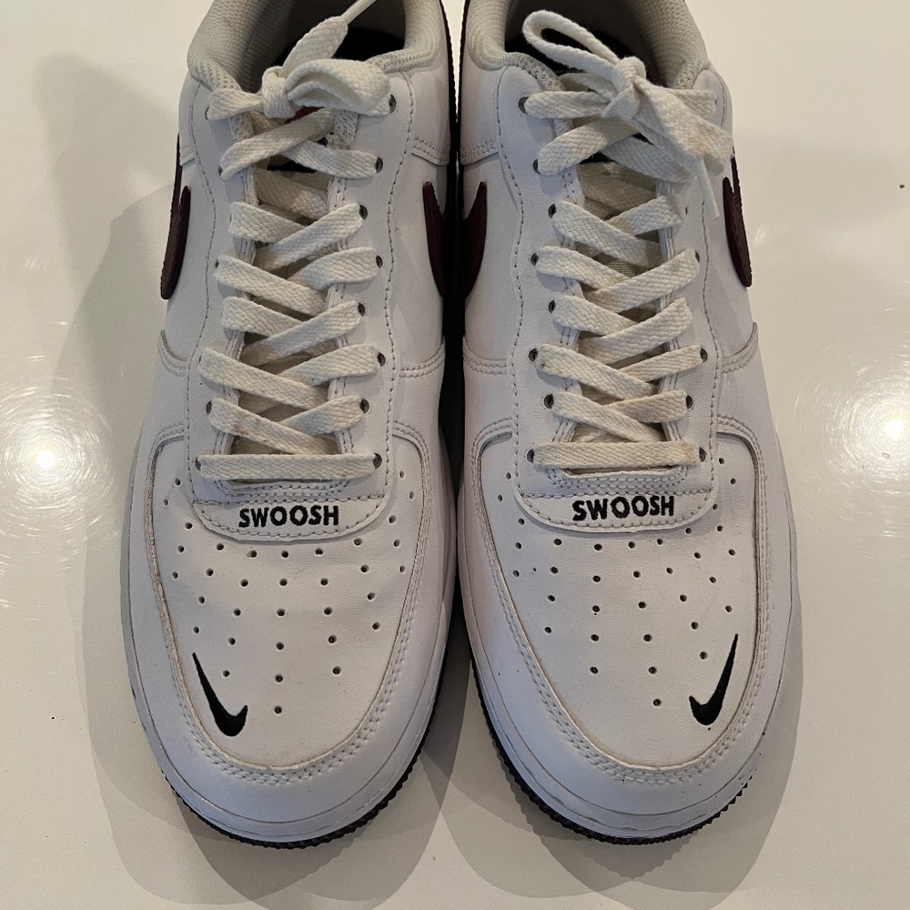 Nike Air Force White w Maroon Swoosh Men's 8.5